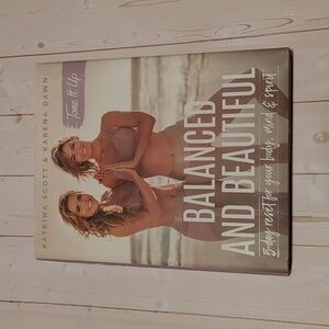 3/$13 Balanced And Beautiful 5 Day Rwset For Your Body, Mind And Spirit Book